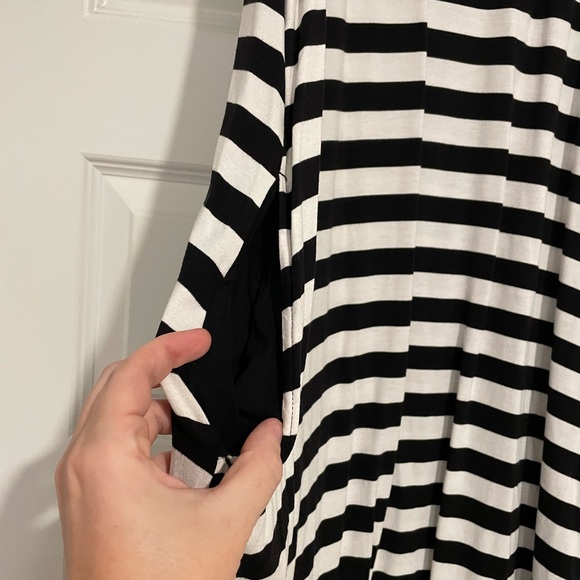 Time and Tru Women's Sleeveless Knit Swing Dress - Picture 2 of 4